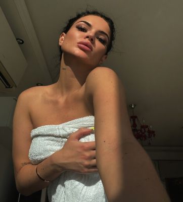 Анжела, ню-фото